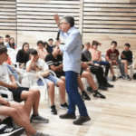 Els alumnes de 1r ESO coneixen l’ escriptor ponç pons