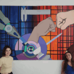 Mural creat per dues alumnes de dibuix artístic de 1r de batxillerat